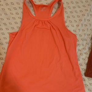 Cute athletic tank top!